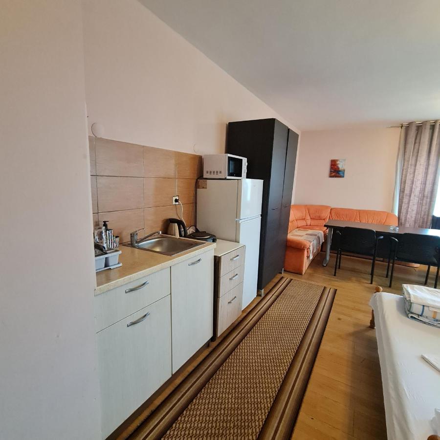 Елка Apartment Burgas Ngoại thất bức ảnh