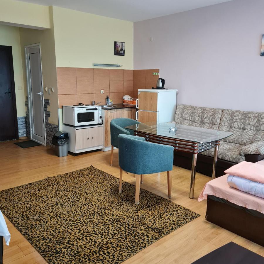 Елка Apartment Burgas Ngoại thất bức ảnh