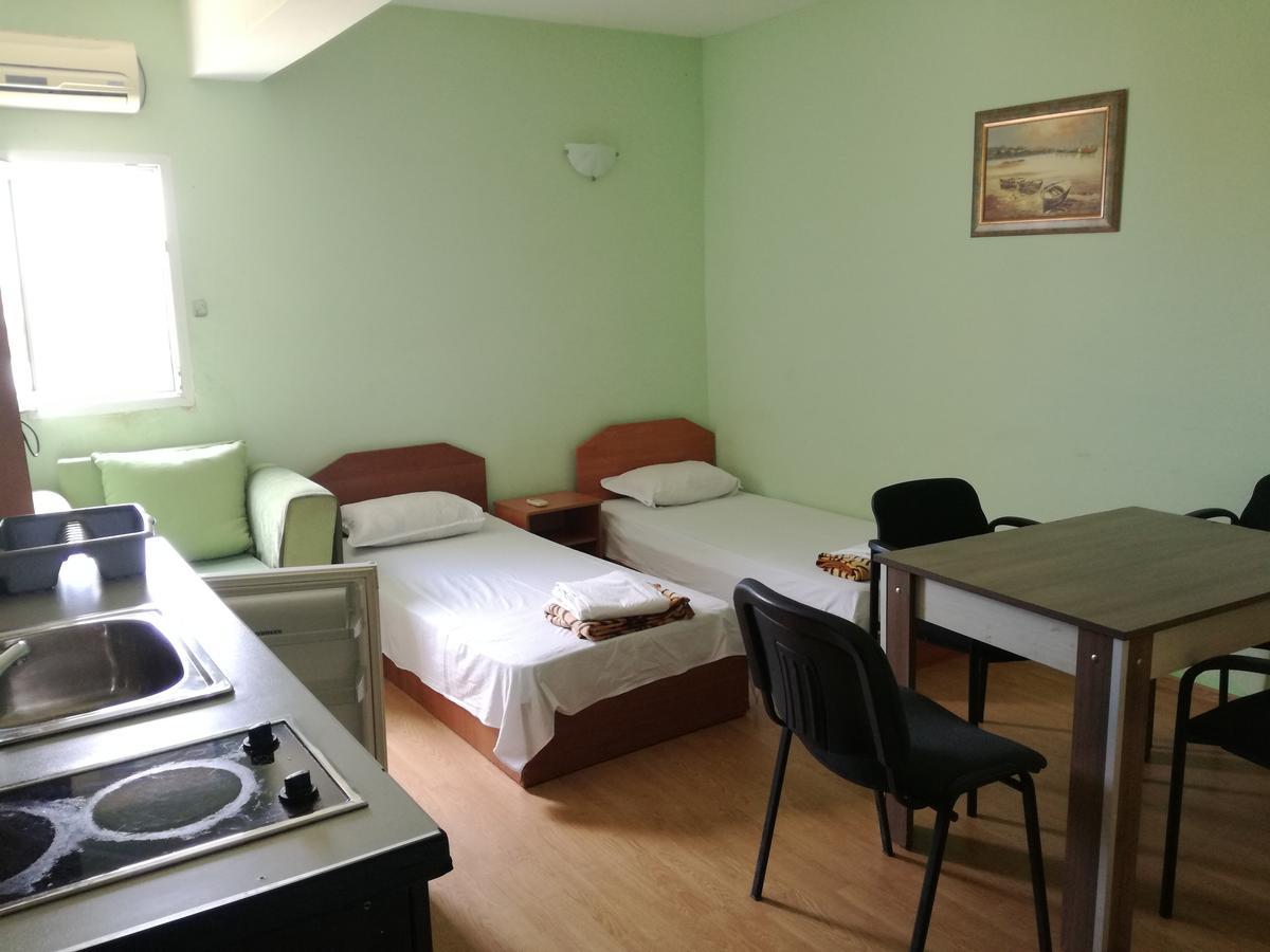 Елка Apartment Burgas Ngoại thất bức ảnh